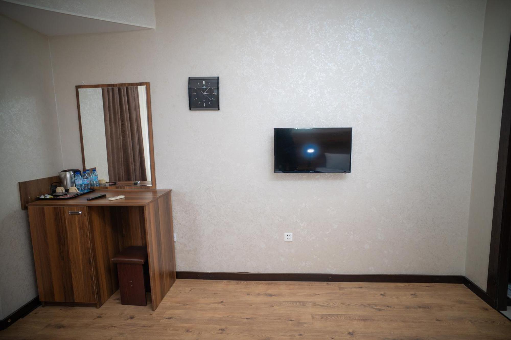 Hotel Consul 3*